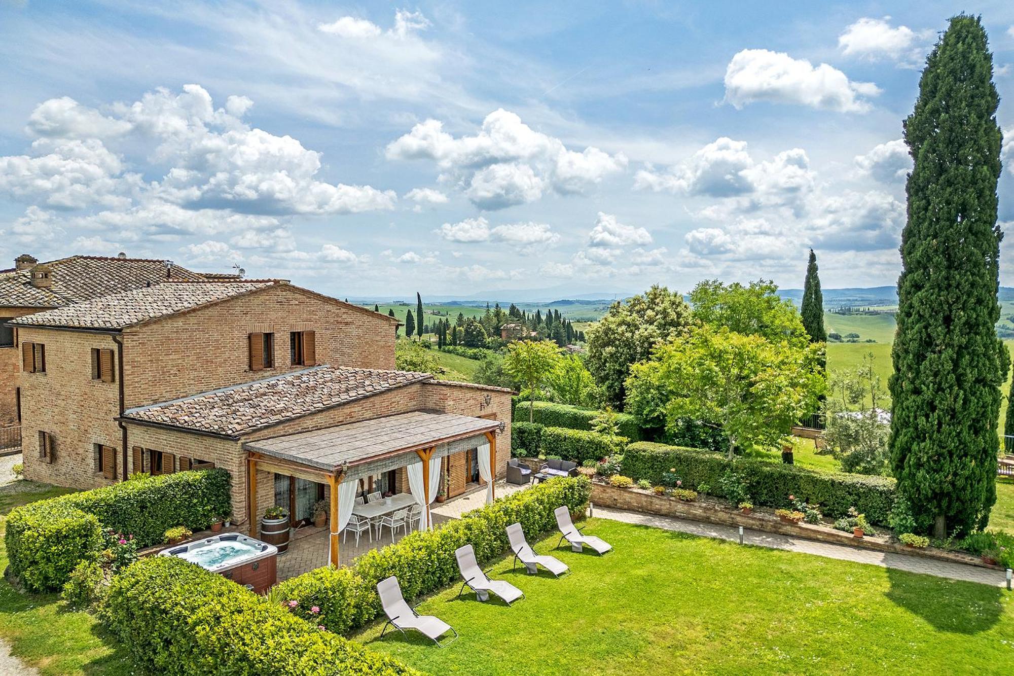 La Capanna Di Elfo Luxury Villa View Сиена Экстерьер фото